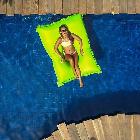 Pipe Dream Villas Resort Kuta  Екстериор снимка