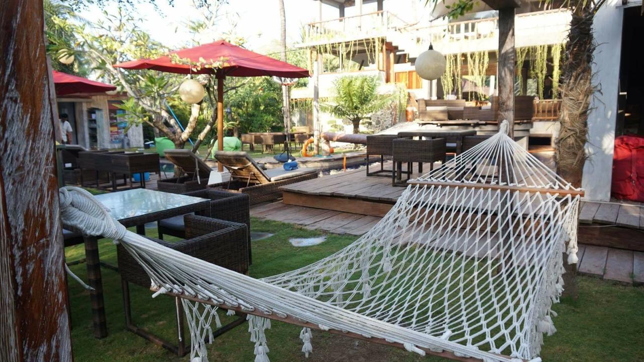 Pipe Dream Villas Resort Kuta  Екстериор снимка