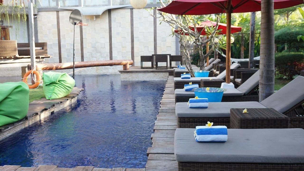 Pipe Dream Villas Resort Kuta  Екстериор снимка