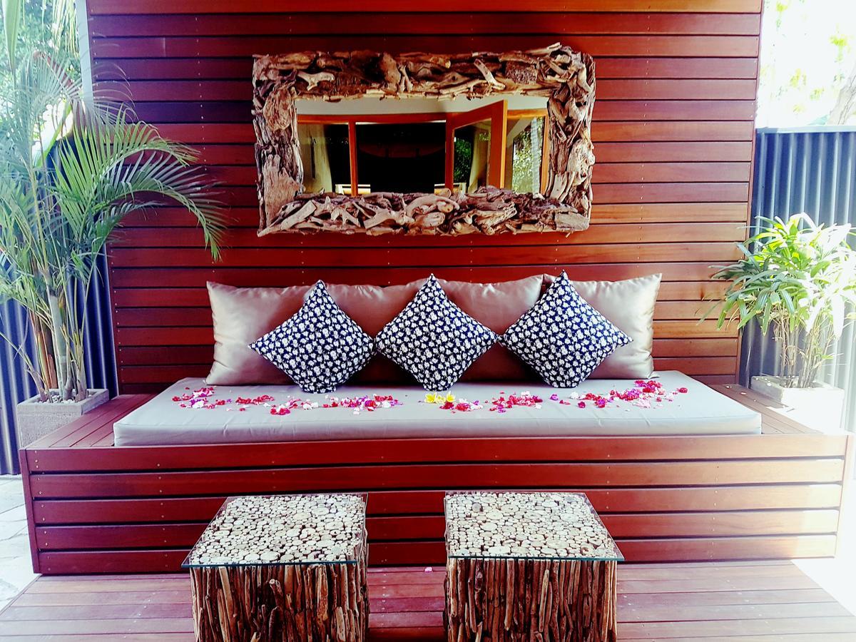 Pipe Dream Villas Resort Kuta  Екстериор снимка